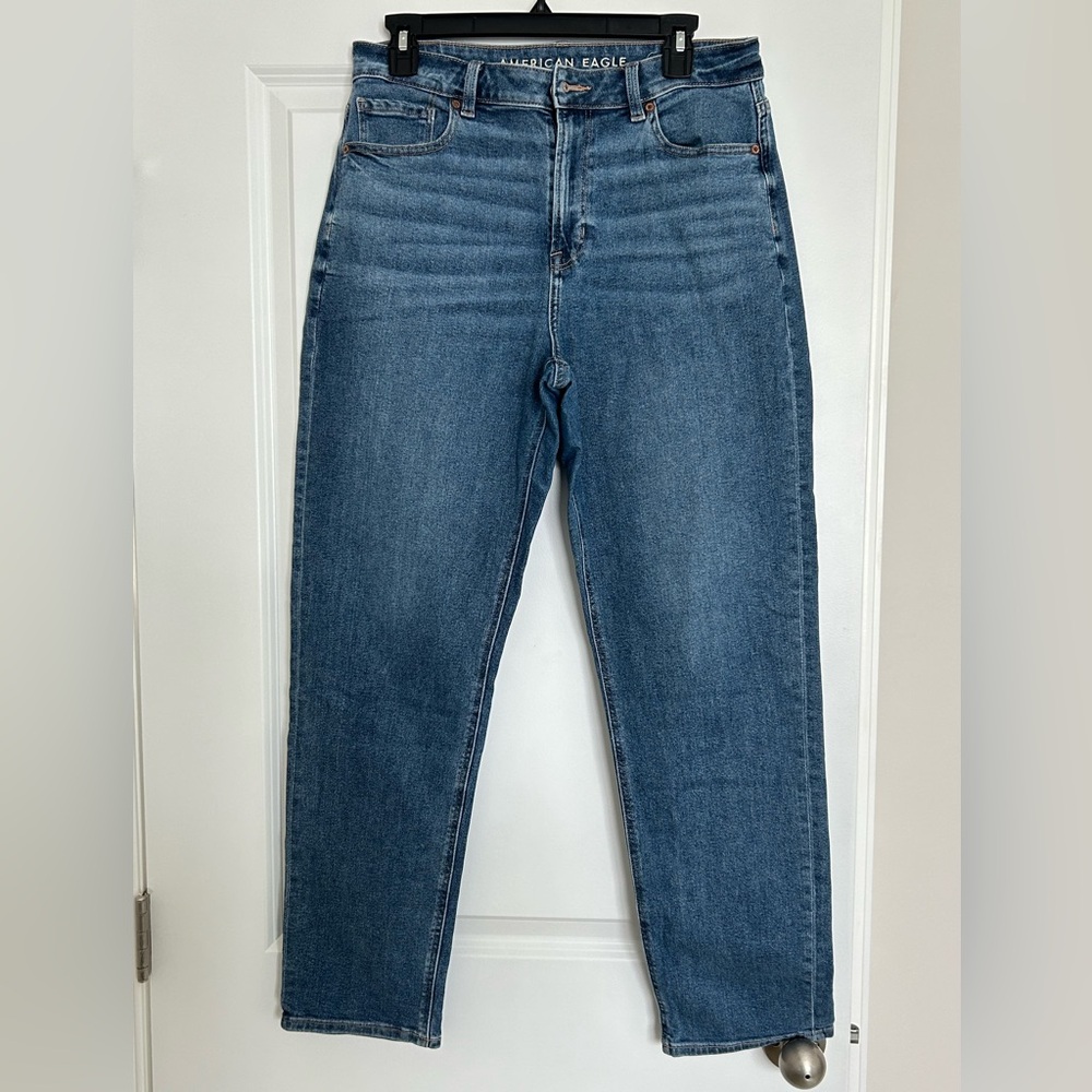 American eagle blue jeans